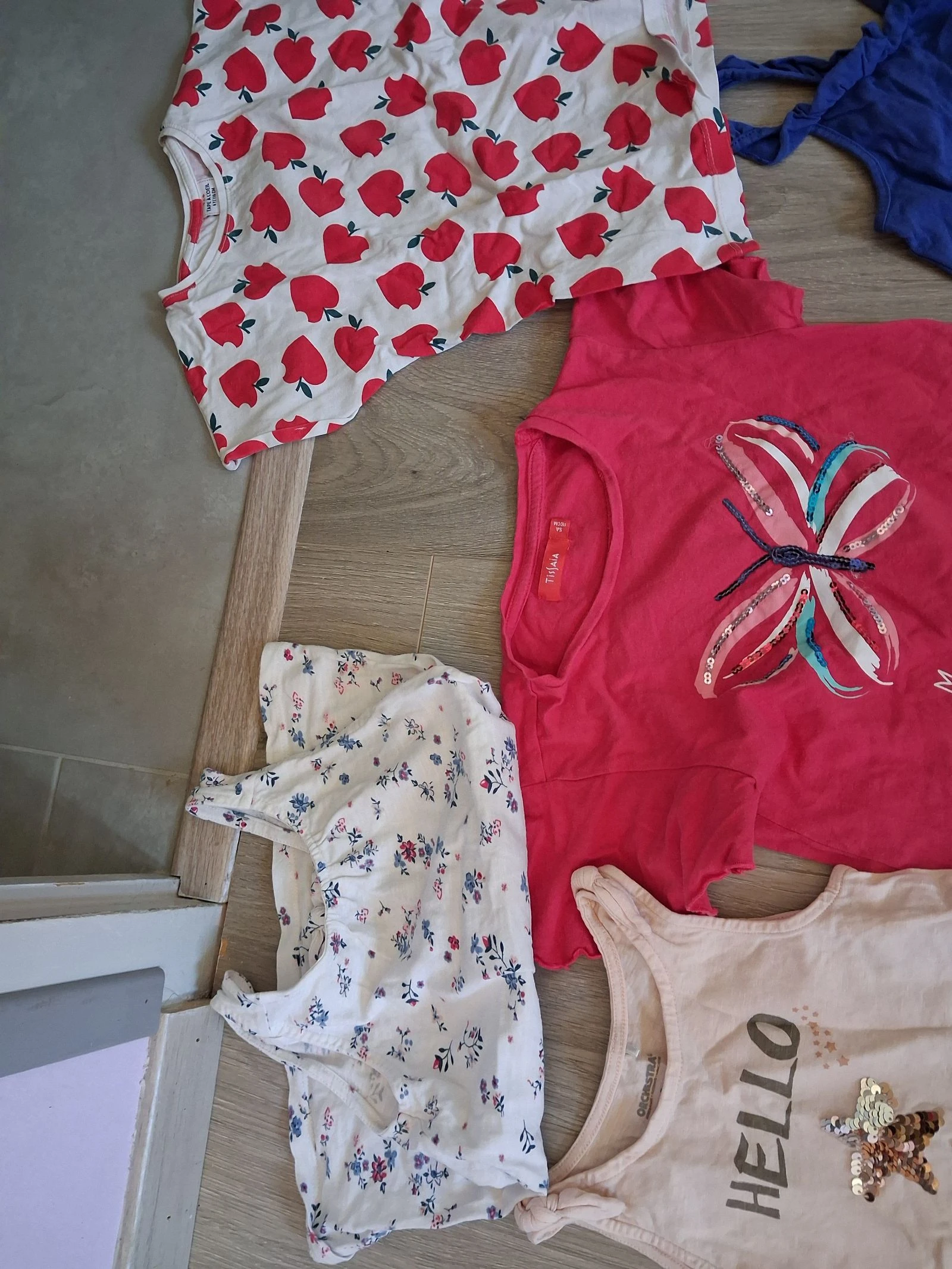Tee shirt fille 5 6 ans  – photo 5